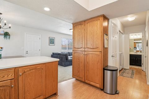 Tiny photo for 1107 W 450 S, Layton, UT 84041 (MLS # 2148519)