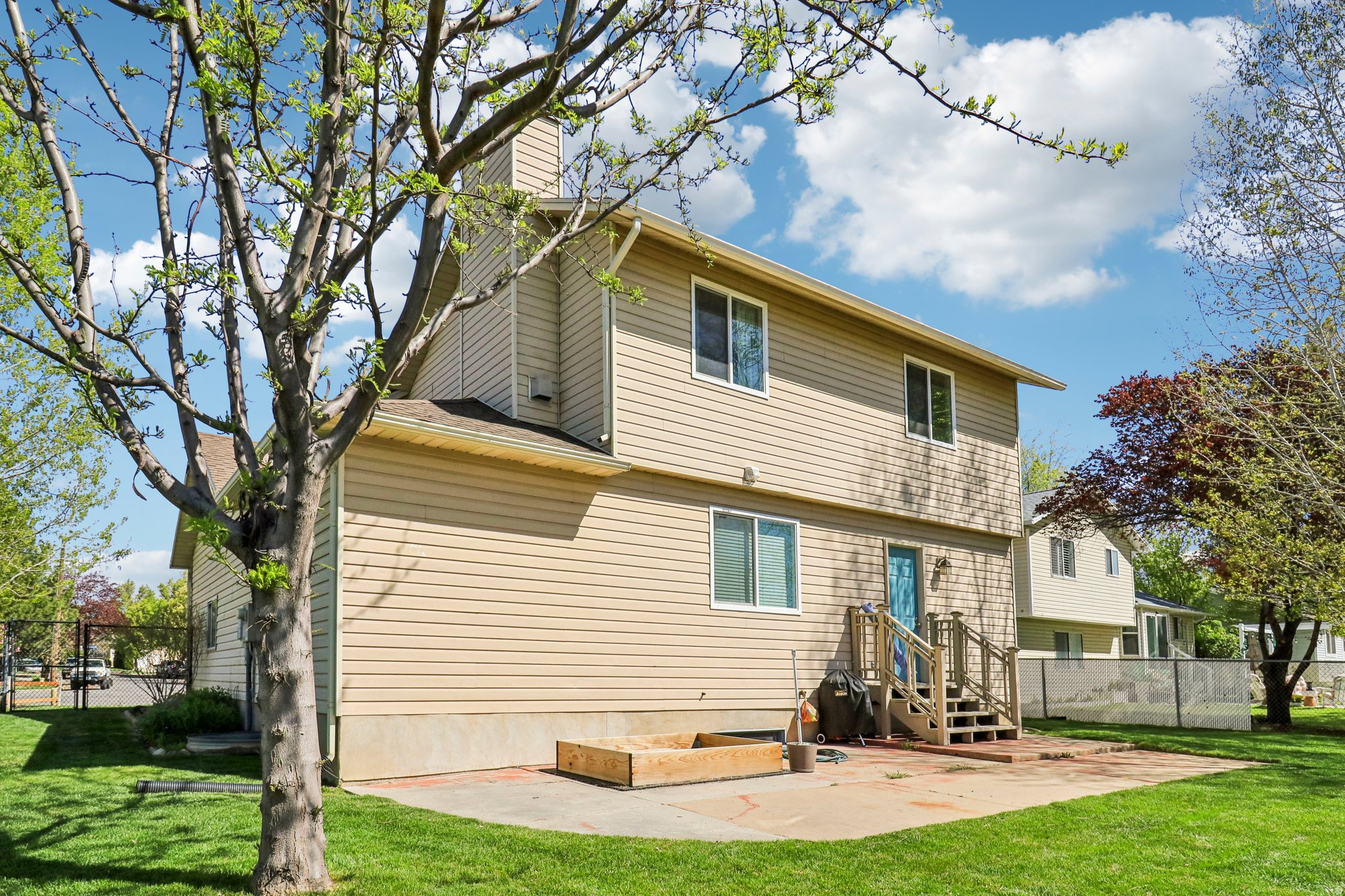 GREENBRIAR WEST NO 6 - Residential