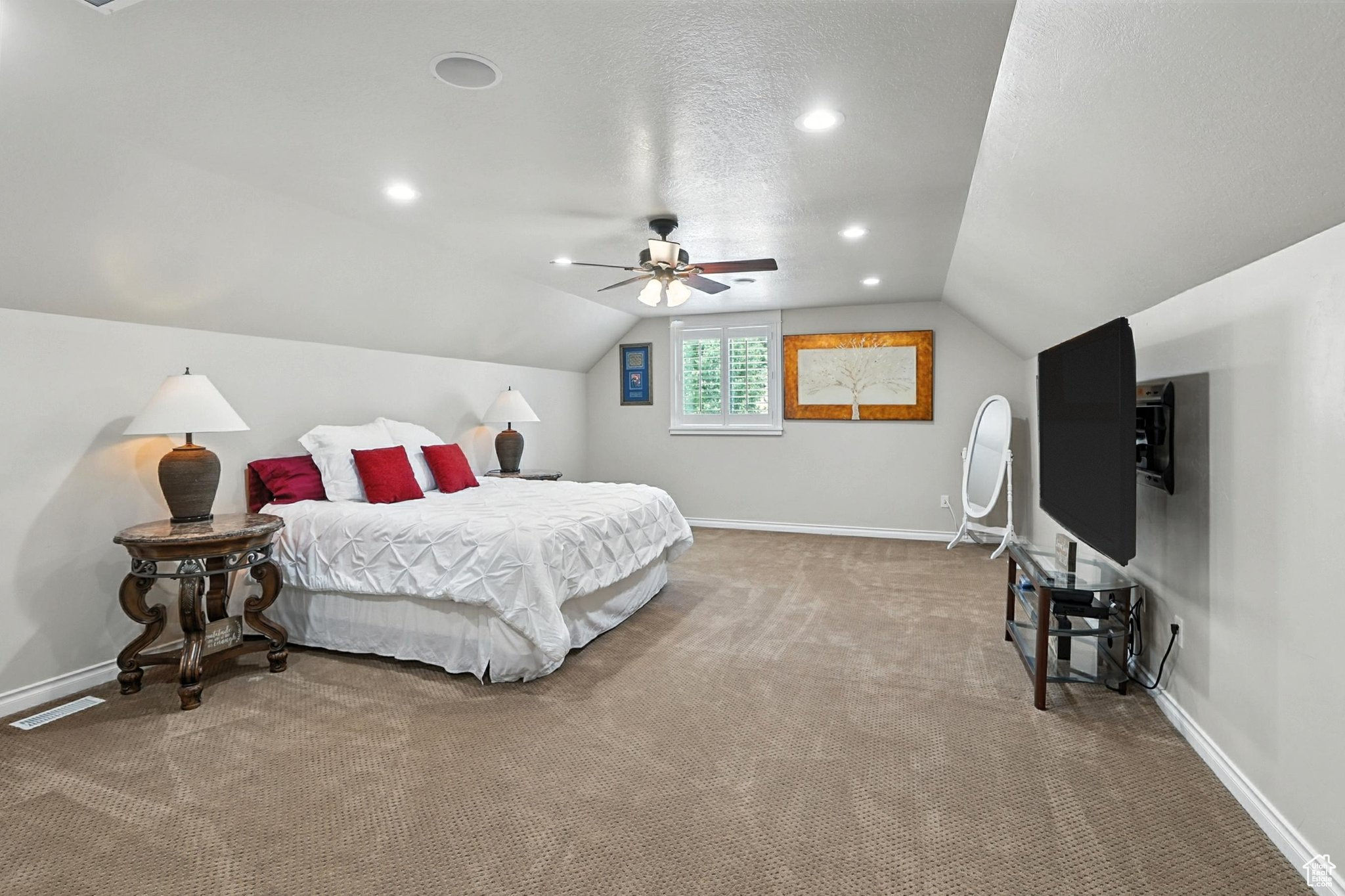 Logan, Utah 84341, United States, 6 Bedrooms Bedrooms, ,6 BathroomsBathrooms,Residential,Active,182195