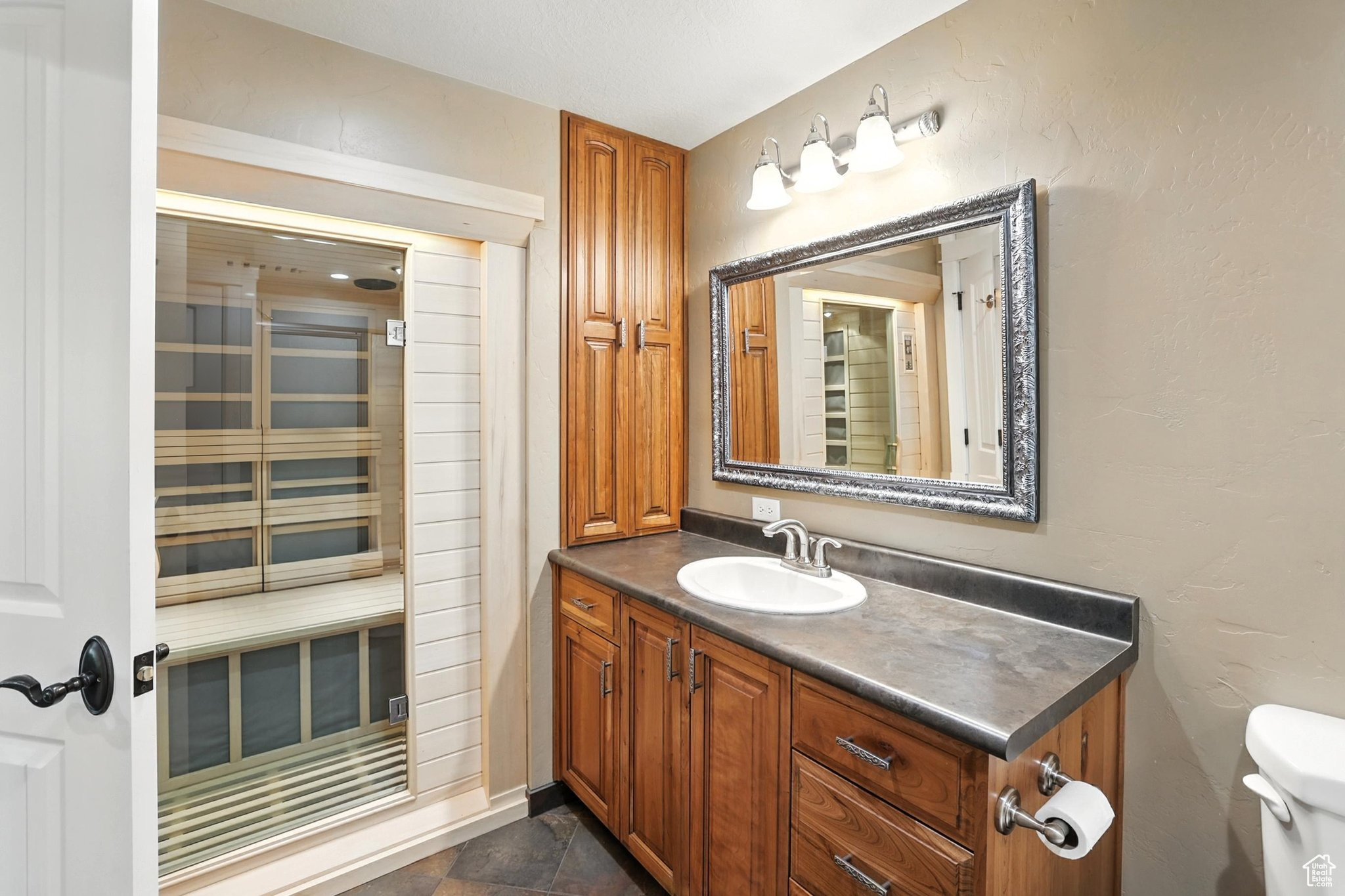 Logan, Utah 84341, United States, 6 Bedrooms Bedrooms, ,6 BathroomsBathrooms,Residential,Active,182195