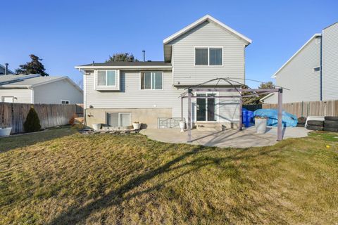 Tiny photo for 5661 W SUNKIST DR S, Kearns, UT 84118 (MLS # 2131243)