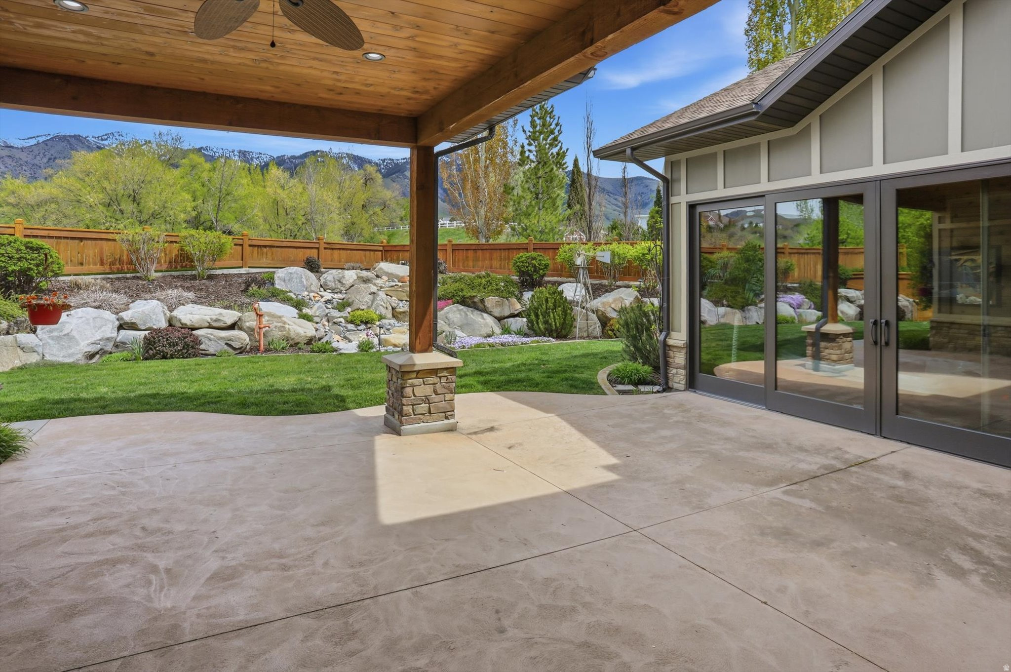 SHADOW BLUFF ESTATES - Residential