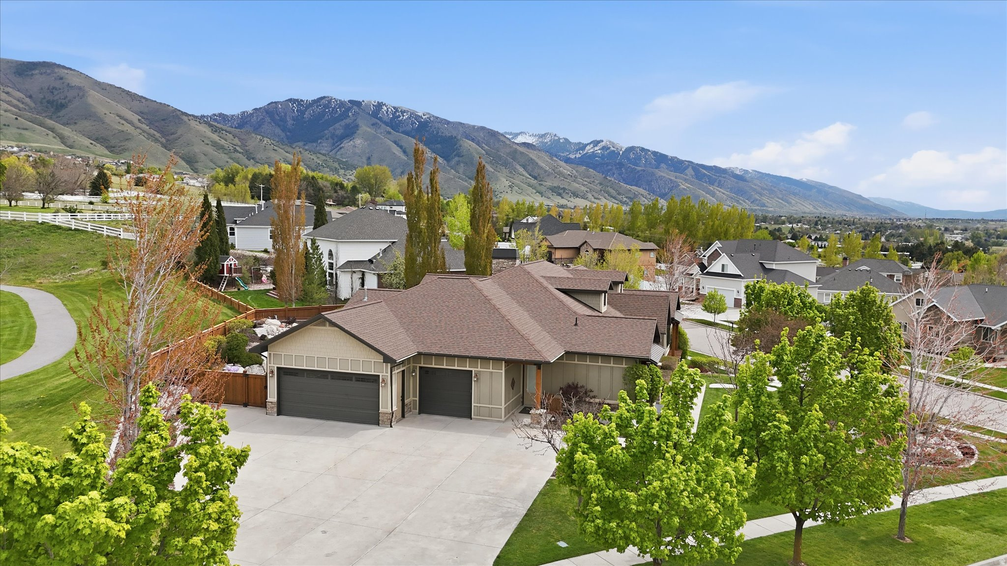 SHADOW BLUFF ESTATES - Residential