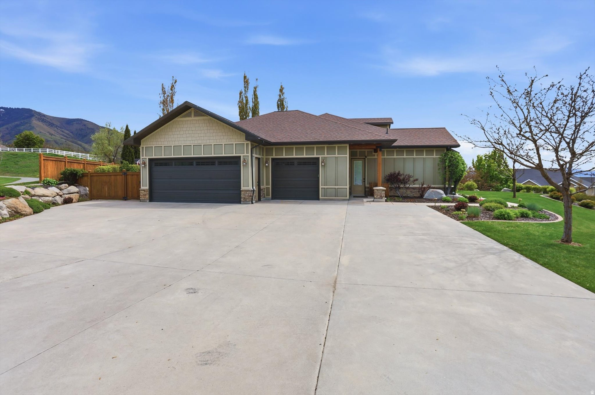 SHADOW BLUFF ESTATES - Residential