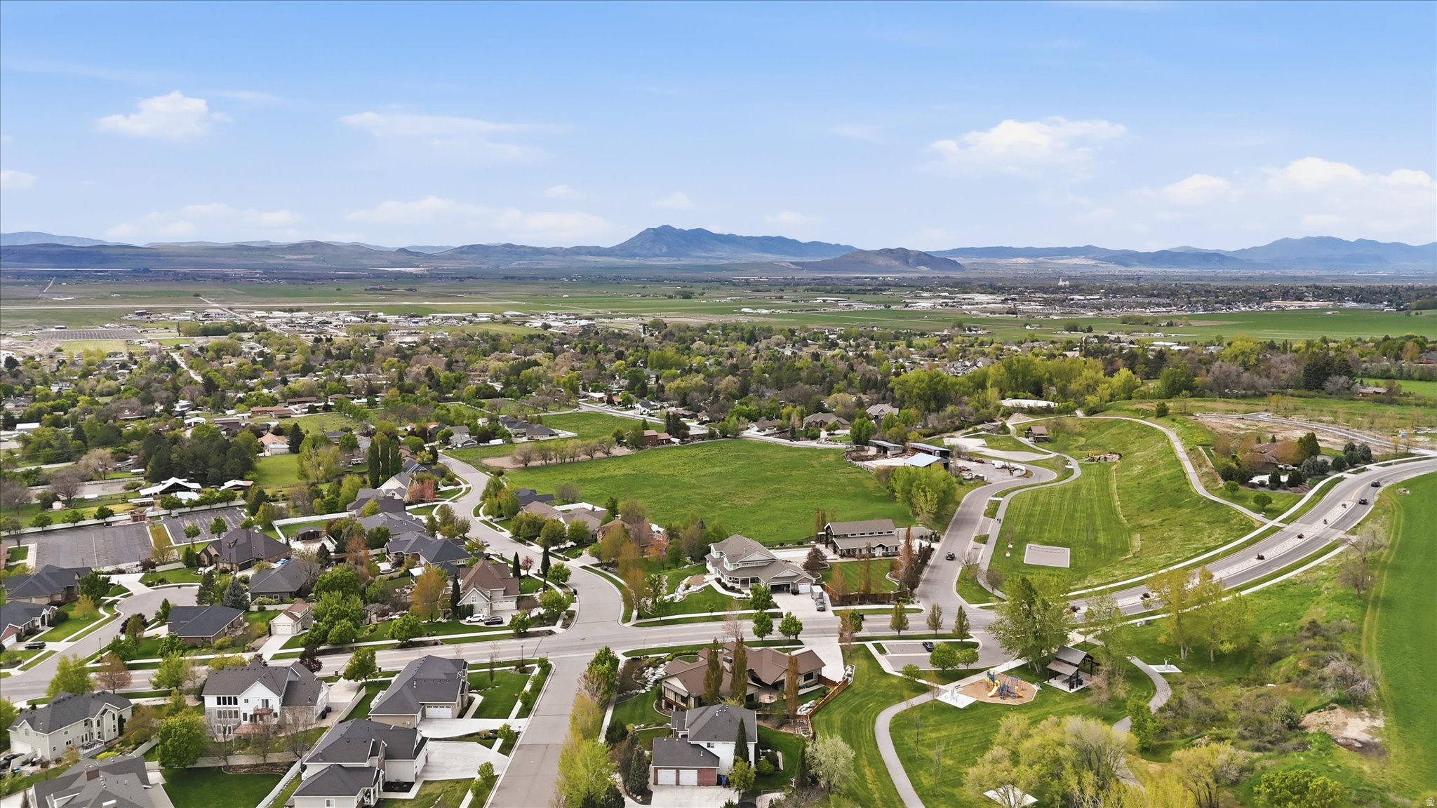 SHADOW BLUFF ESTATES - Residential
