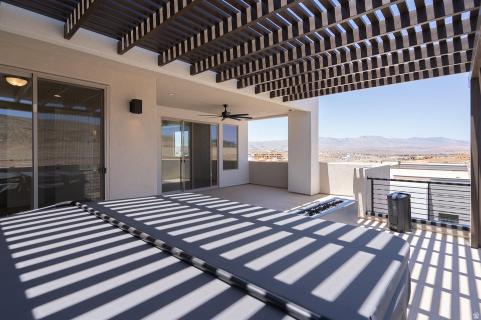 ATKINVILLE TOWNHOMES AT DESERT COLOR - Residential