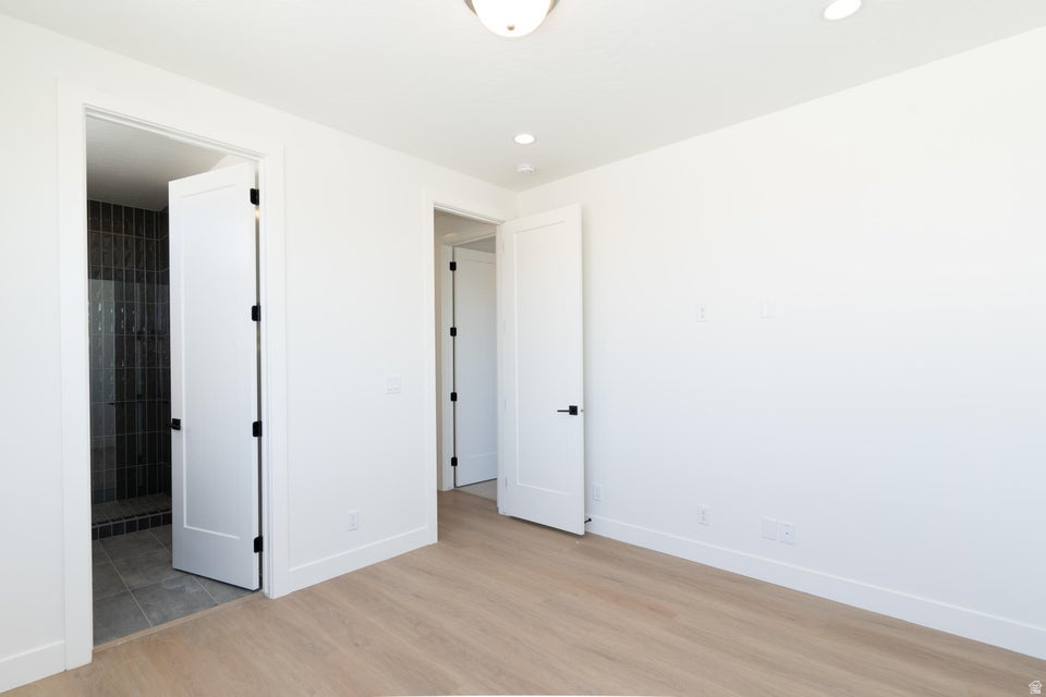 ATKINVILLE TOWNHOMES AT DESERT COLOR - Residential