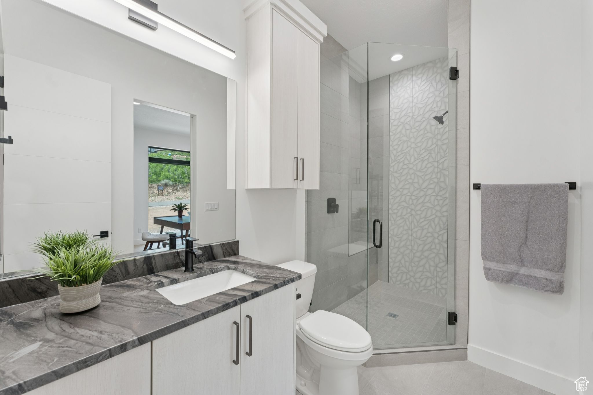 GOLDEN EAGLE - Residential