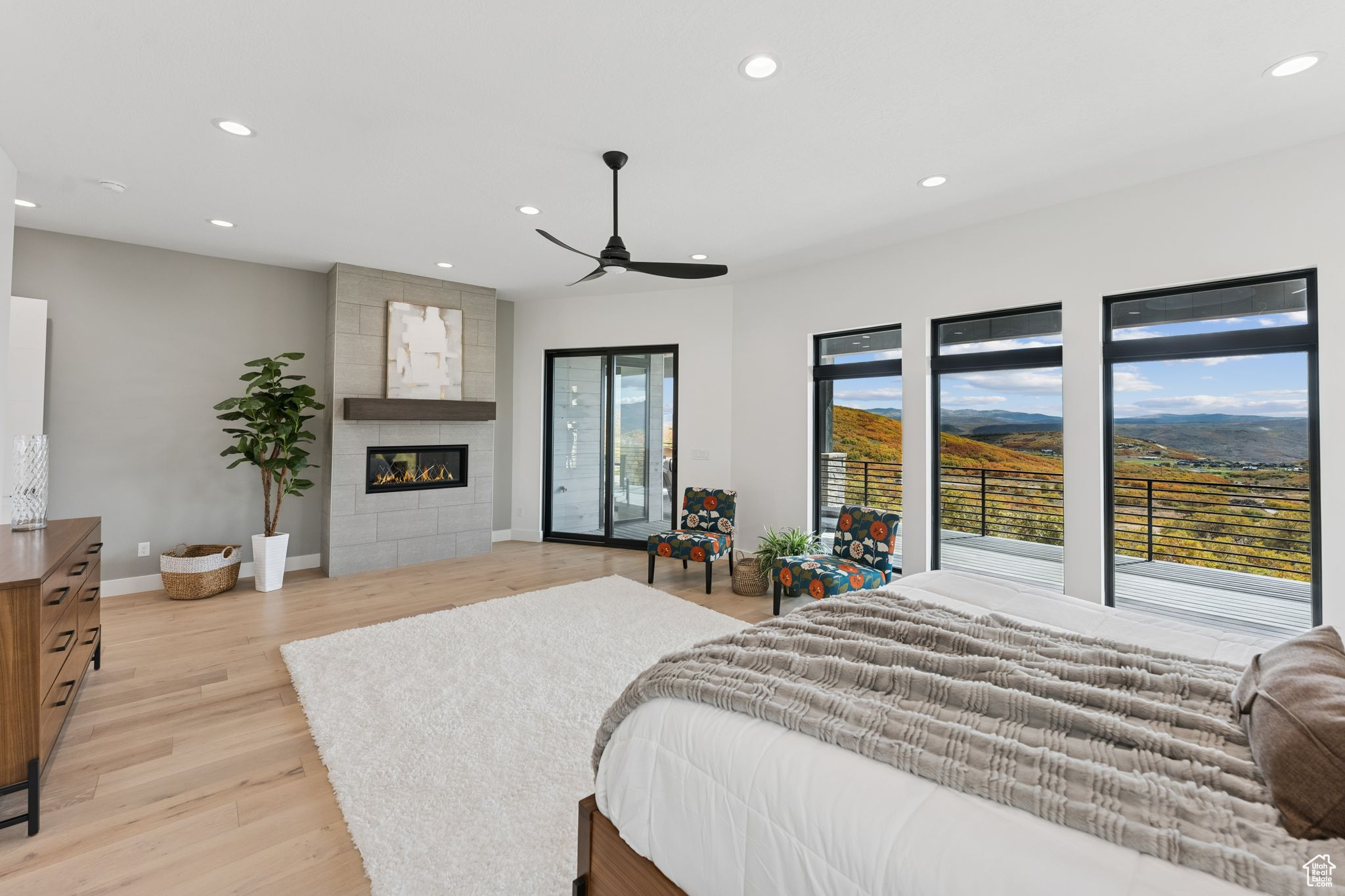 GOLDEN EAGLE - Residential