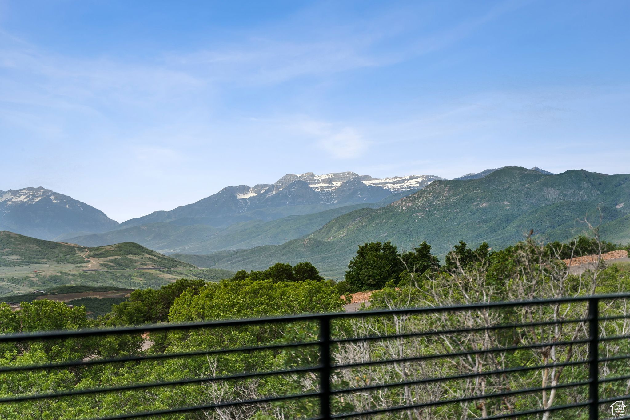 GOLDEN EAGLE - Residential