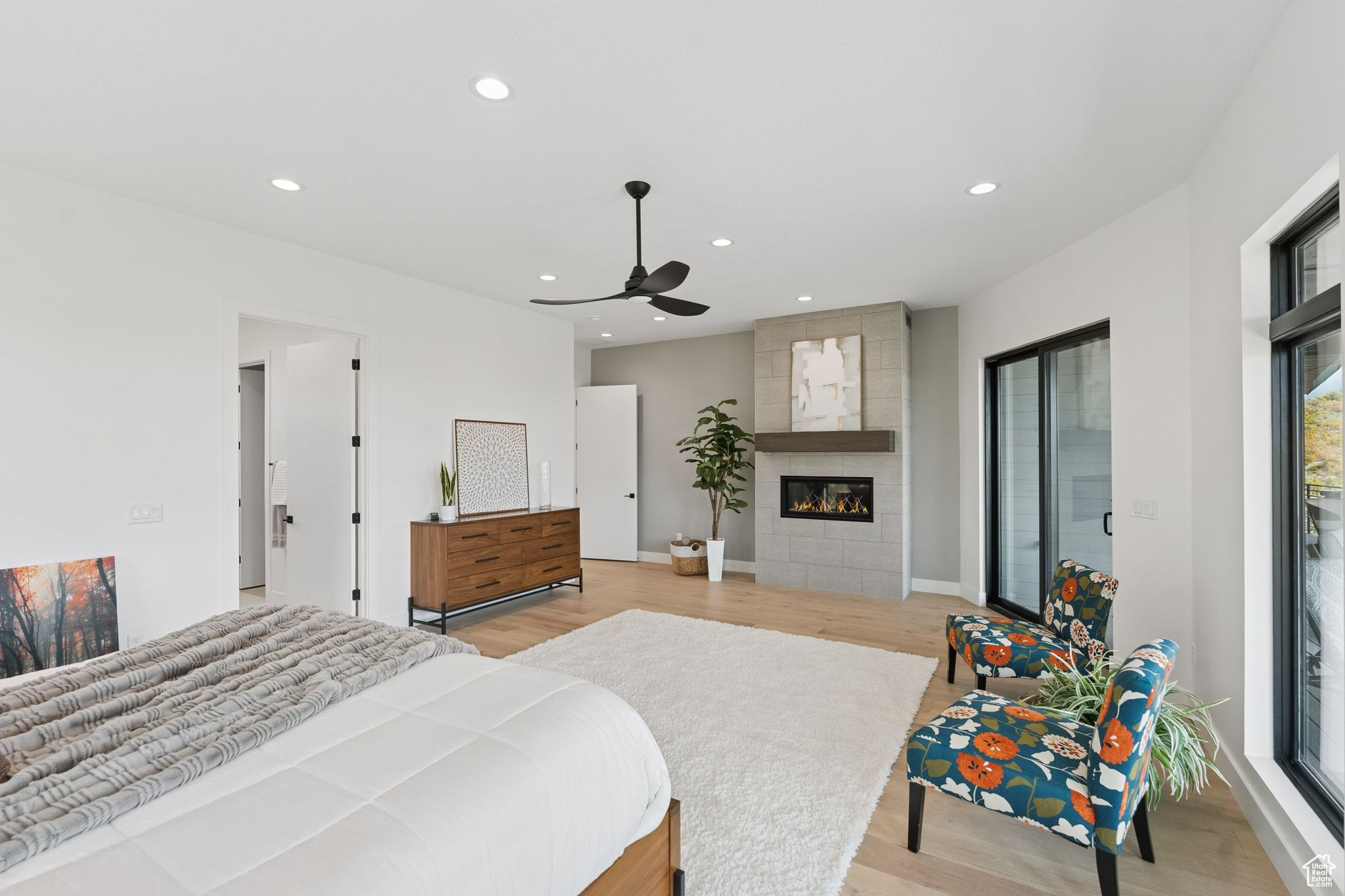 GOLDEN EAGLE - Residential