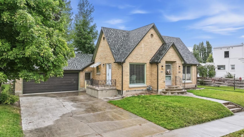 Photo of 216 S 3RD E E, Preston, ID 83263 (MLS # 2187003)