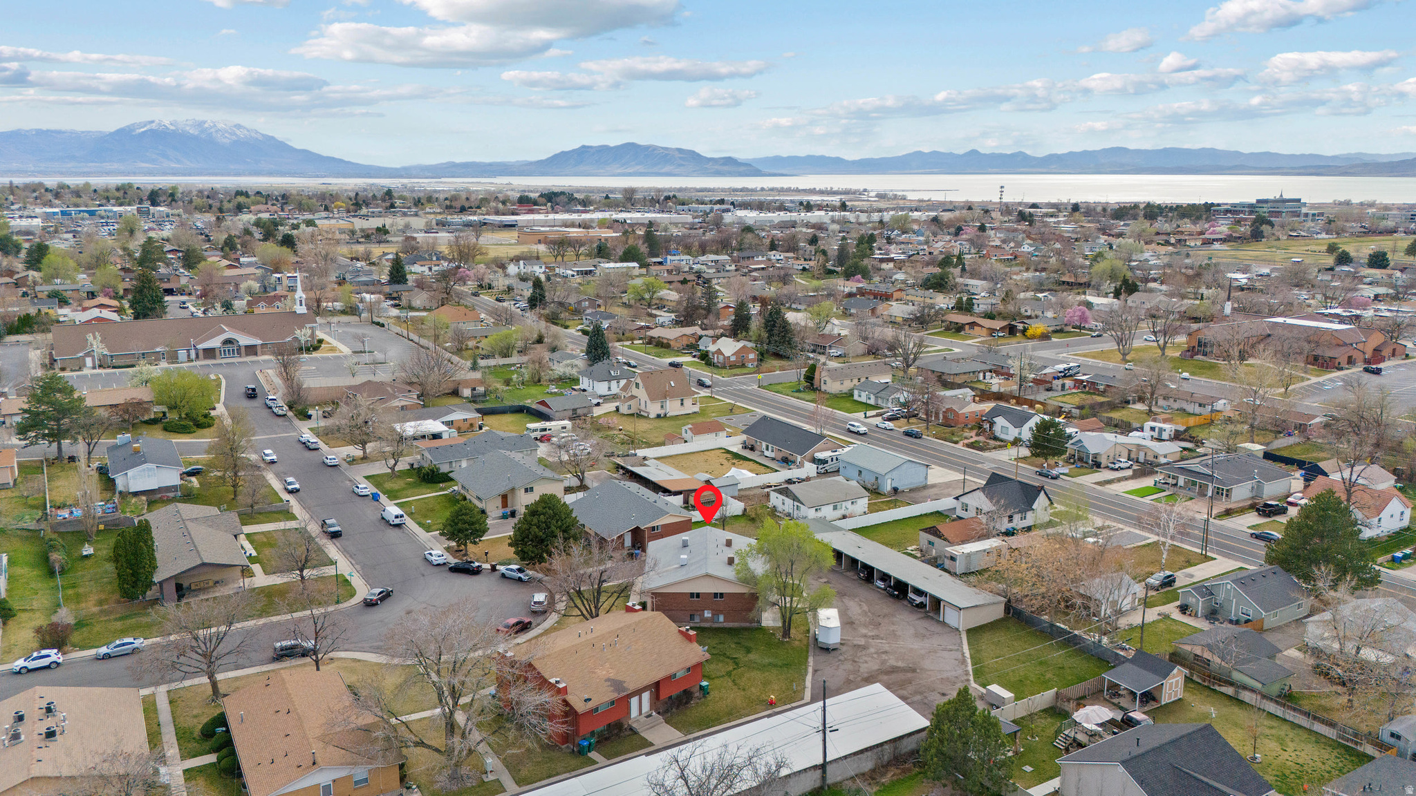 HOLLY LANE - Residential Income