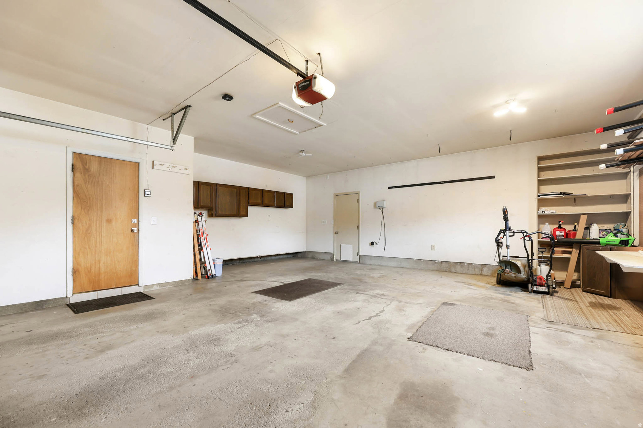 EASTRIDGE #3 - Residential