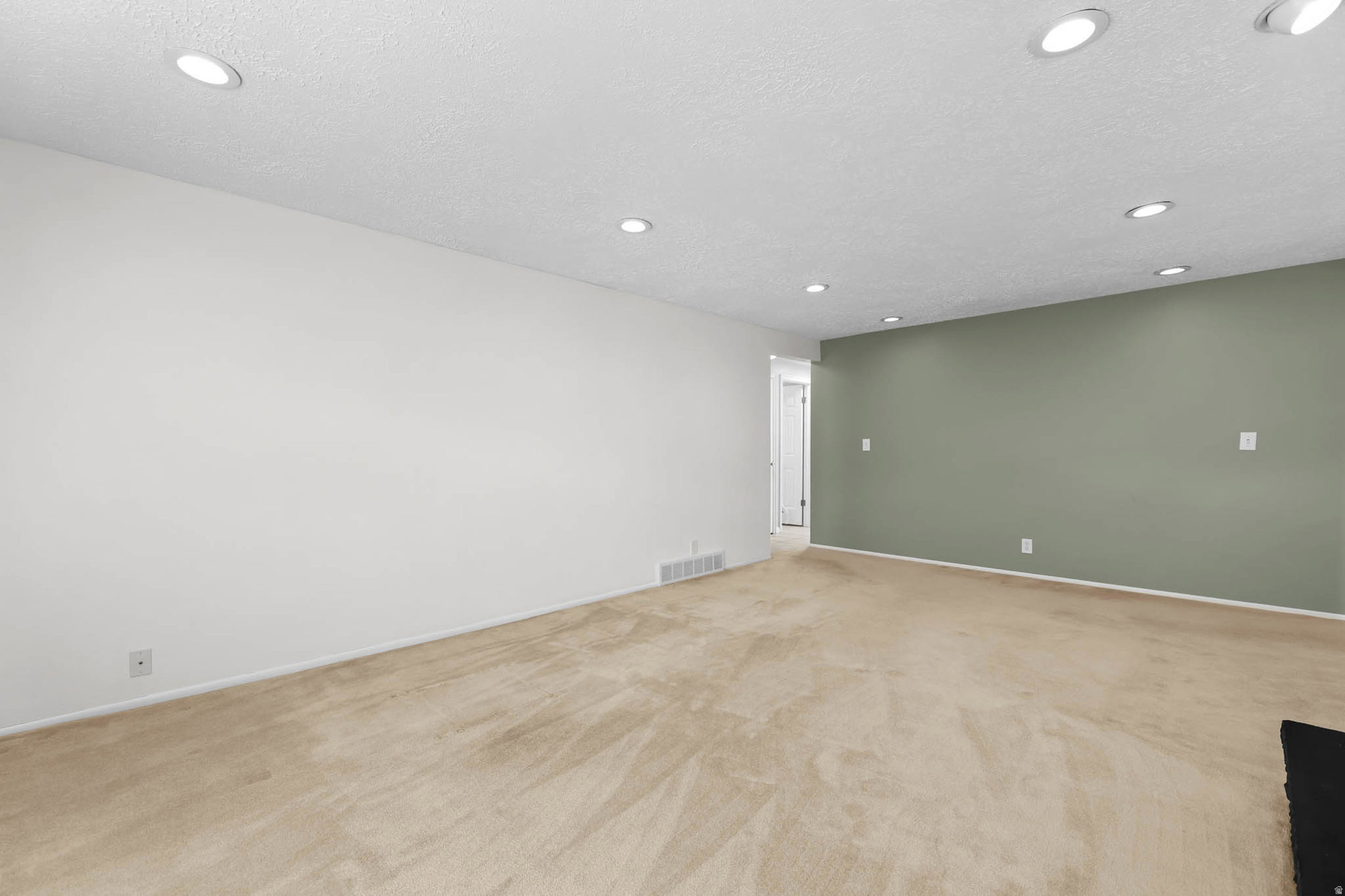 EASTRIDGE #3 - Residential