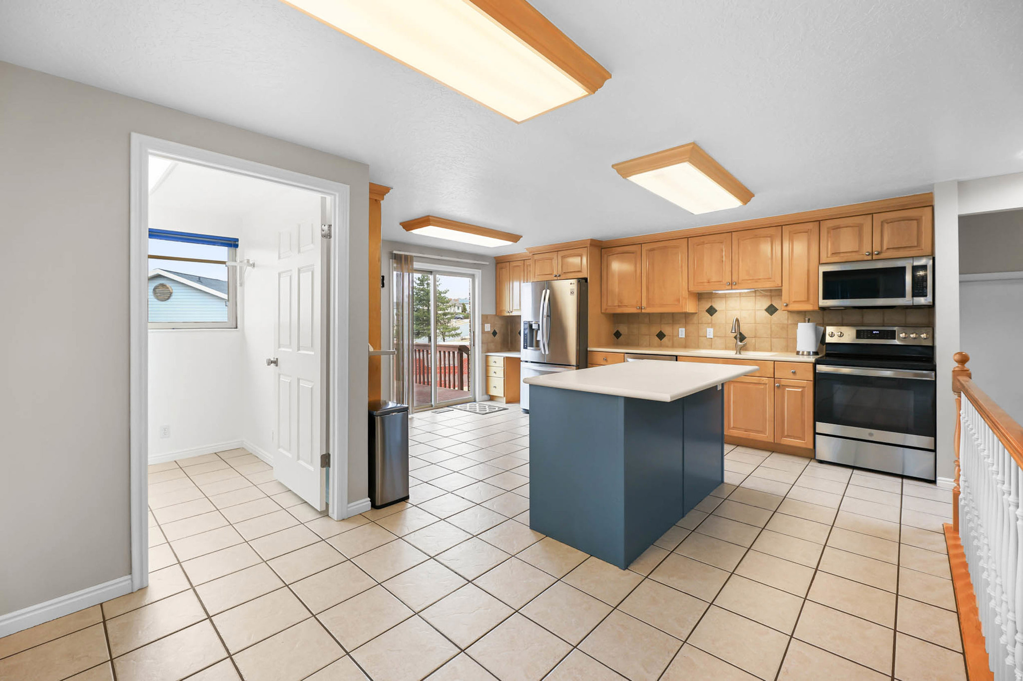 EASTRIDGE #3 - Residential