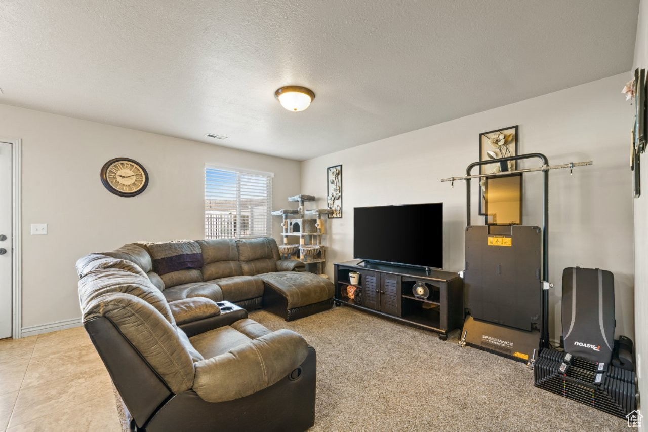 CAMELOT COVE - Residential