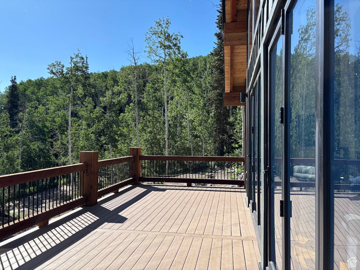 PINE MEADOW RANCH - Residential