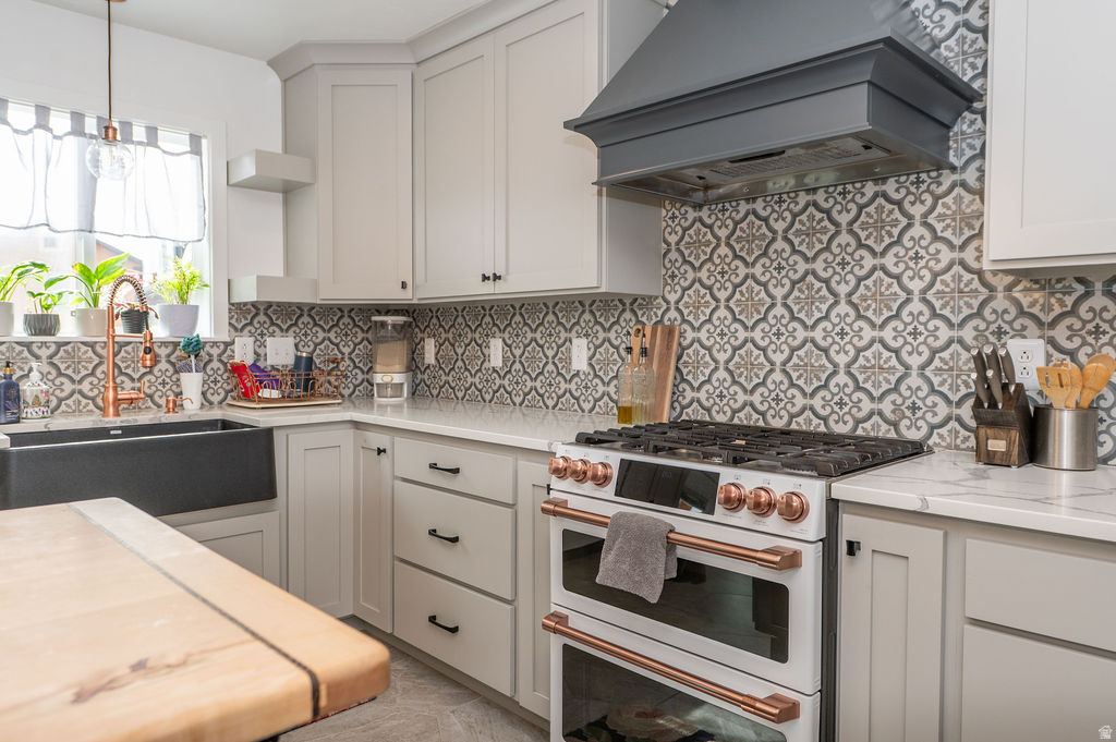 FARMINGTON GREENS - Residential