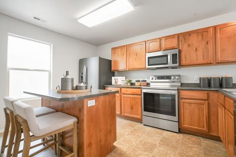 Tiny photo for 2128 E EAGLE CREST WAY, Eagle Mountain, UT 84005 (MLS # 2156374)
