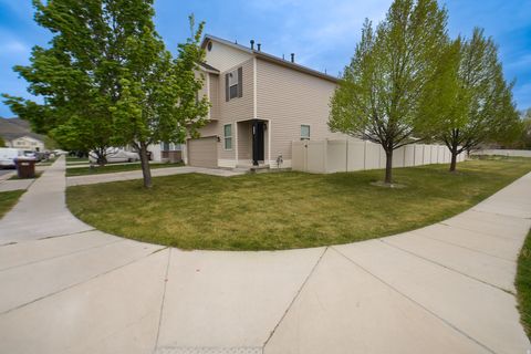 Tiny photo for 2128 E EAGLE CREST WAY, Eagle Mountain, UT 84005 (MLS # 2156374)