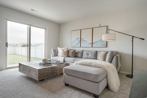 Tiny photo for 2128 E EAGLE CREST WAY, Eagle Mountain, UT 84005 (MLS # 2156374)