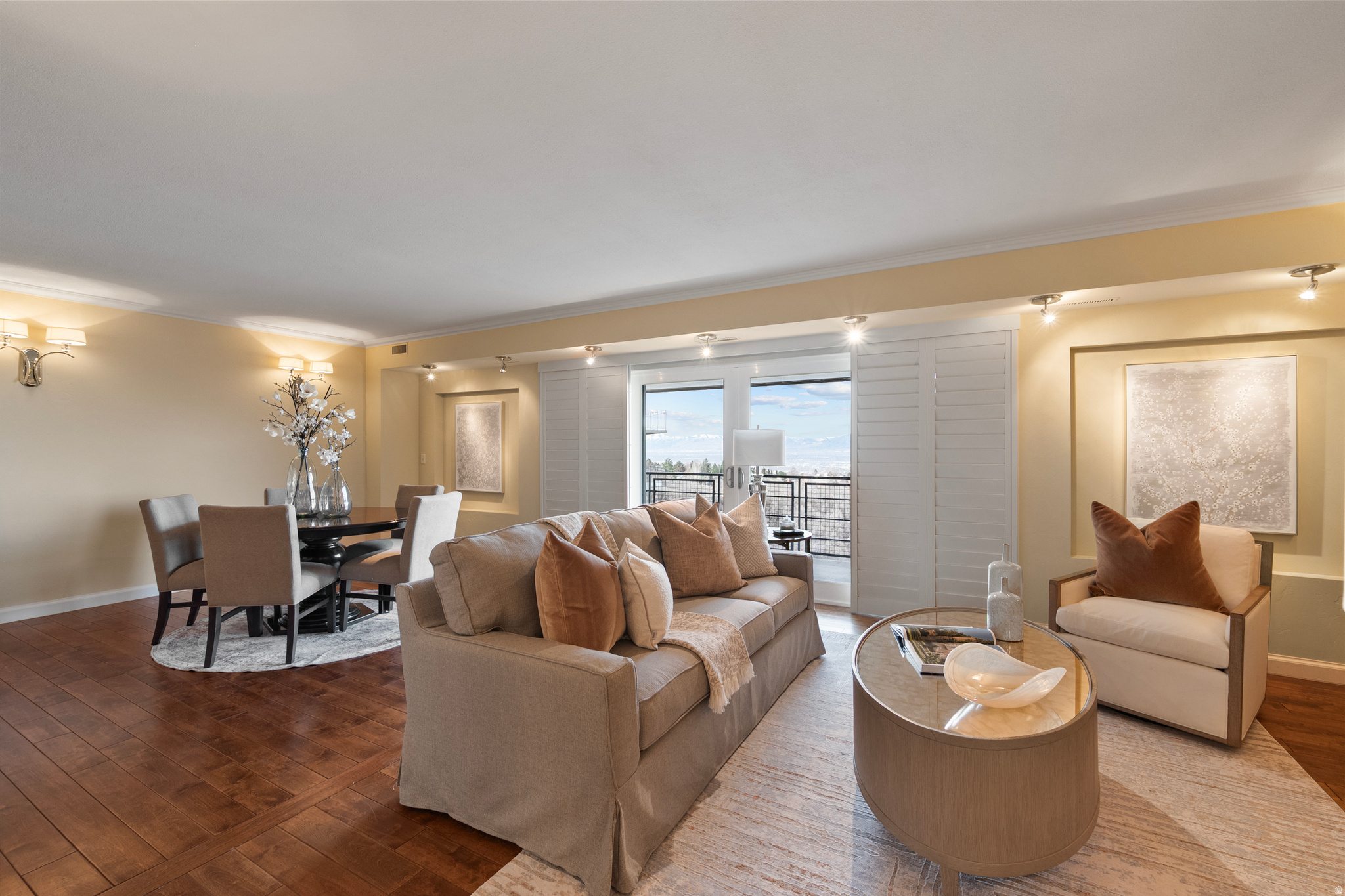 OAK CREST GARDENS - Residential