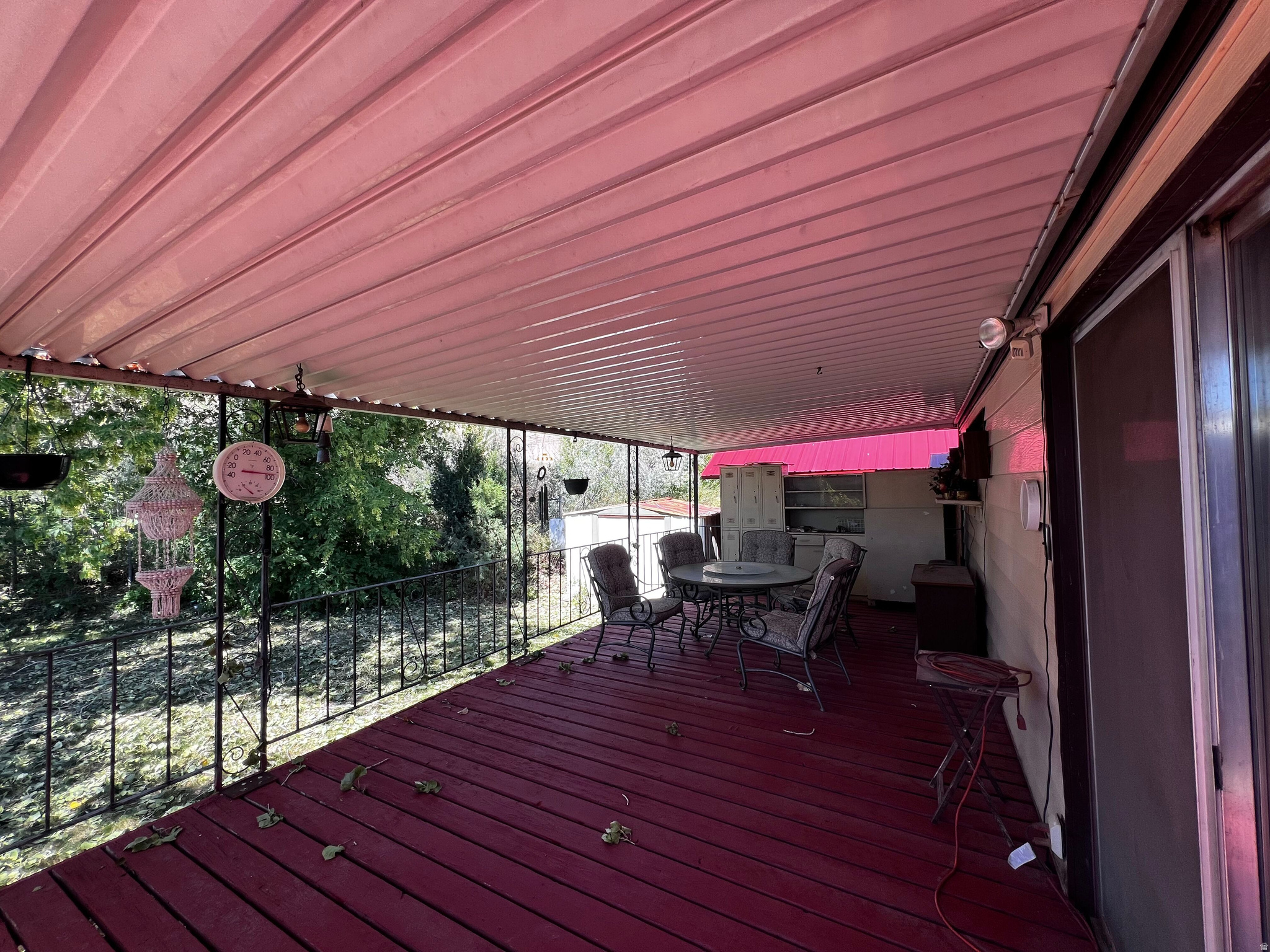 PRATTS SURVEY OF WEL - Residential