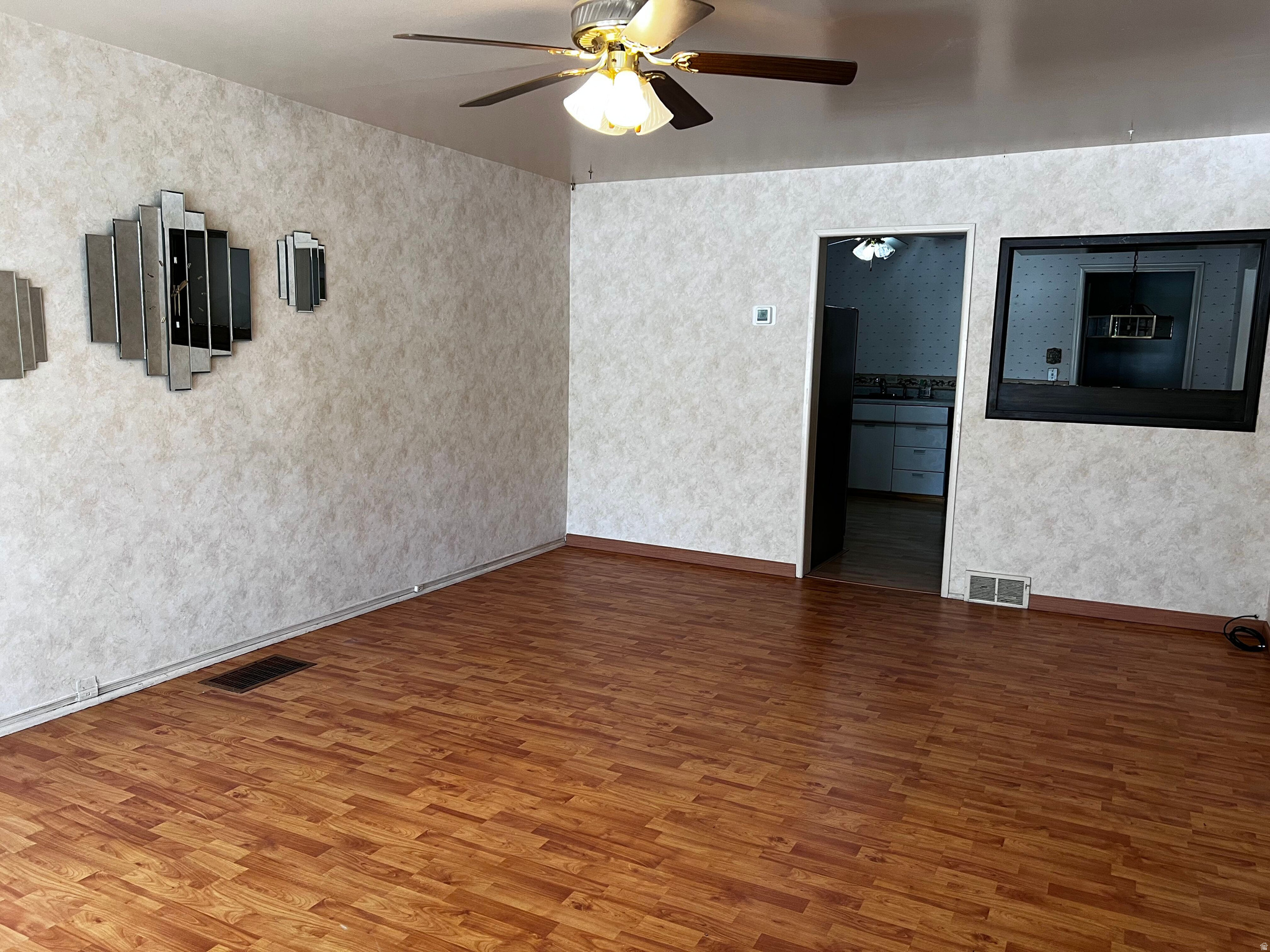 PRATTS SURVEY OF WEL - Residential