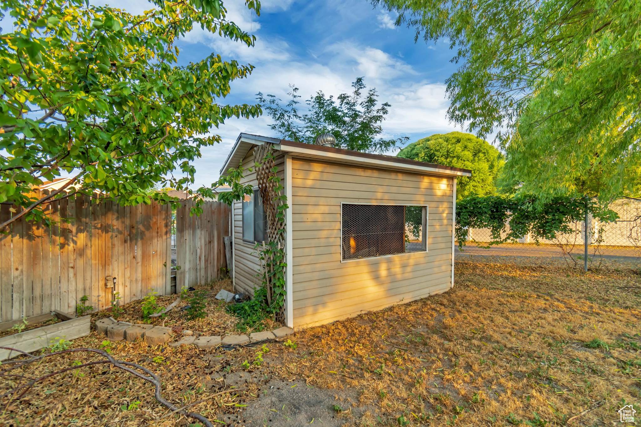 2573 Jordan Meadows Ln, West Jordan, Utah image 16