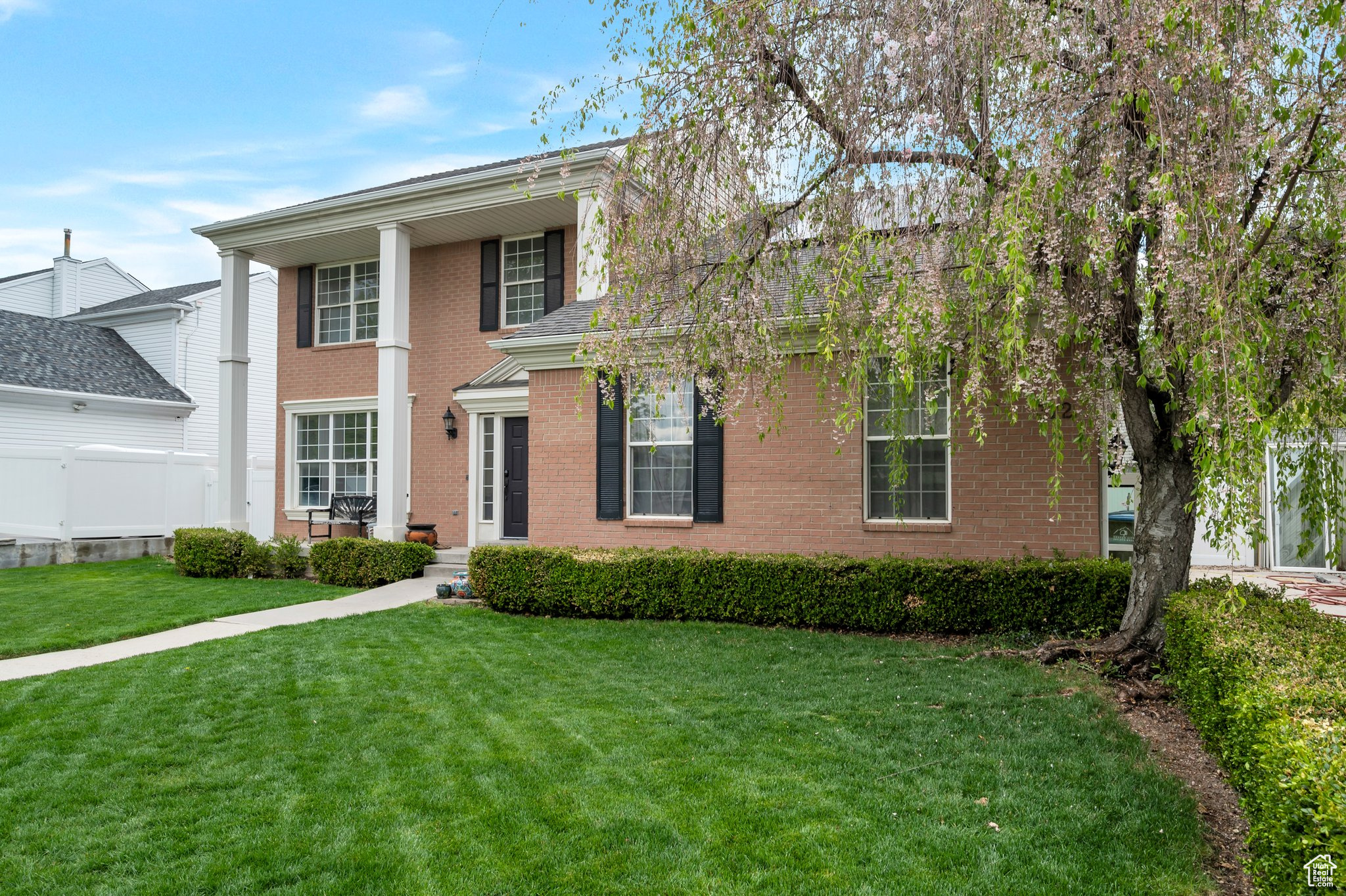 Draper, Utah 84020, United States, 4 Bedrooms Bedrooms, ,3 BathroomsBathrooms,Residential,Pending,118878