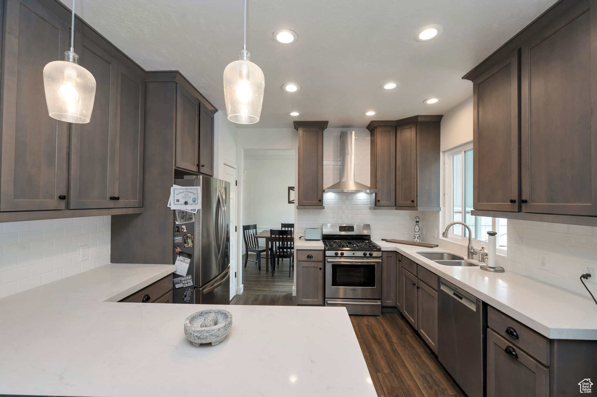 Draper, Utah 84020, United States, 4 Bedrooms Bedrooms, ,3 BathroomsBathrooms,Residential,Pending,118878