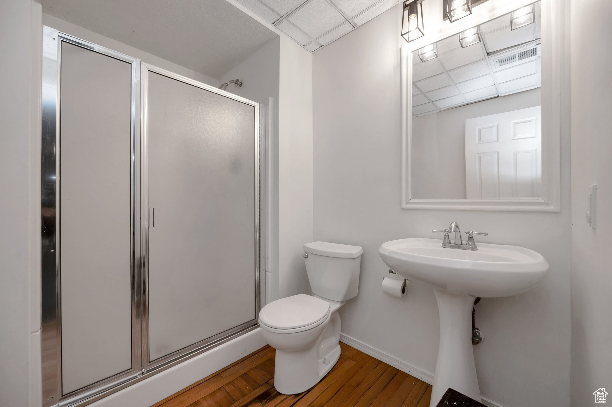 Draper, Utah 84020, United States, 4 Bedrooms Bedrooms, ,3 BathroomsBathrooms,Residential,Pending,118878