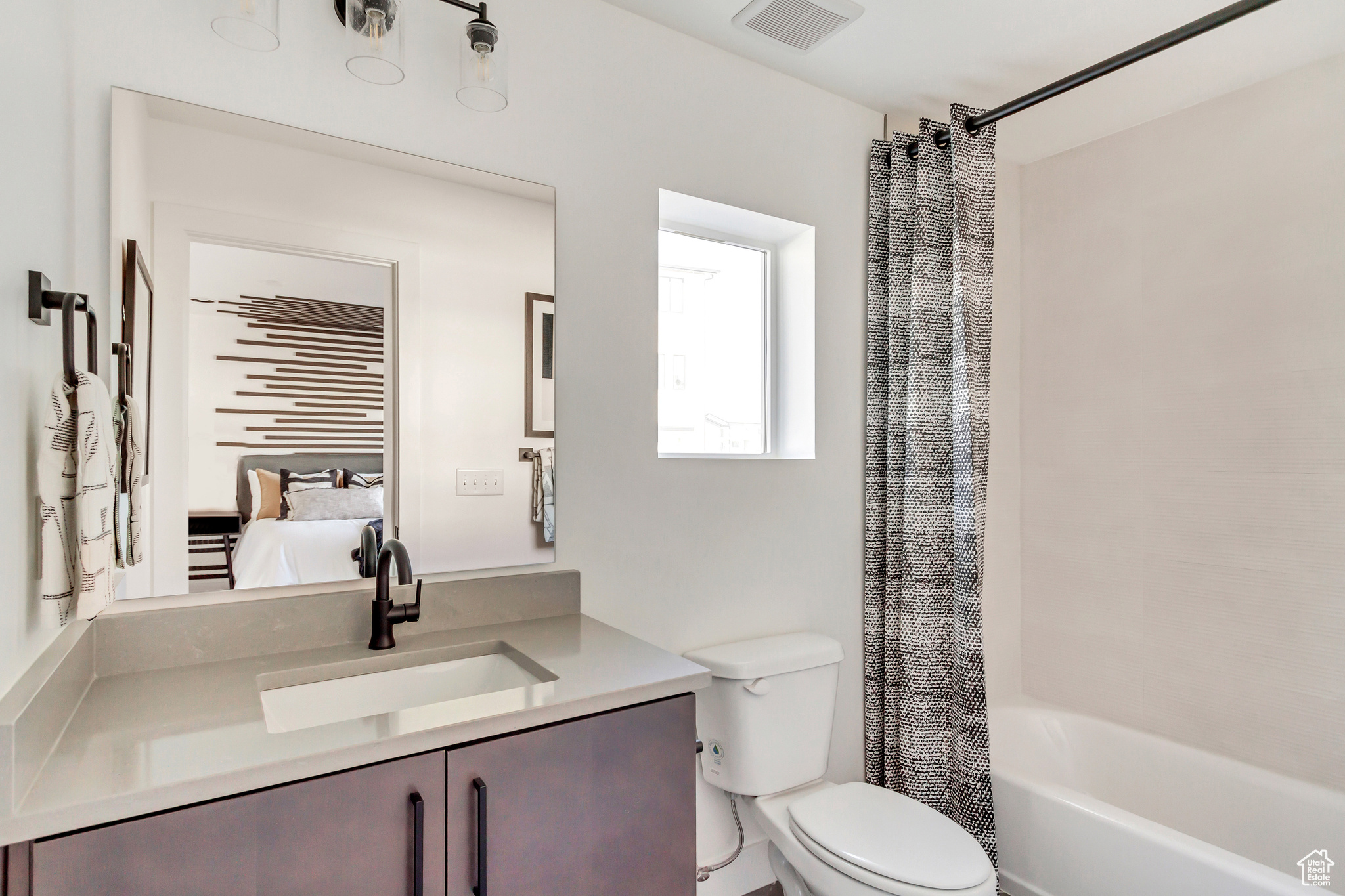 HARMONY PLACE - Residential