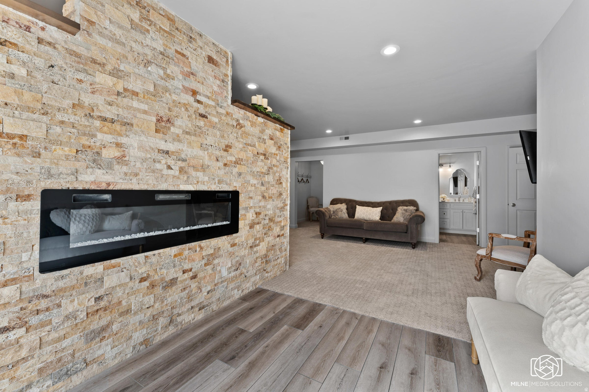 EQUESTRIAN POINTE SUBDIVISION - Residential