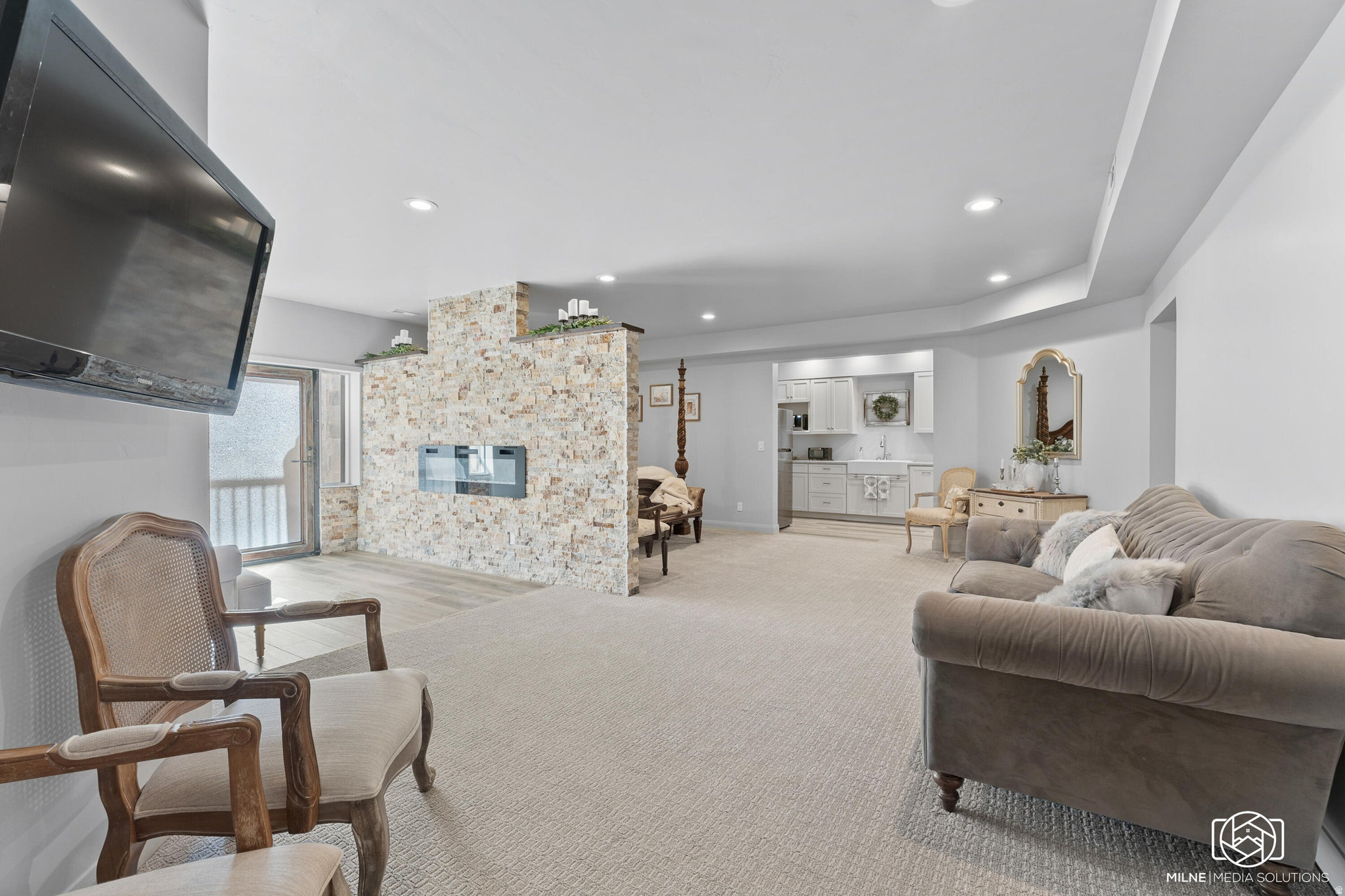 EQUESTRIAN POINTE SUBDIVISION - Residential