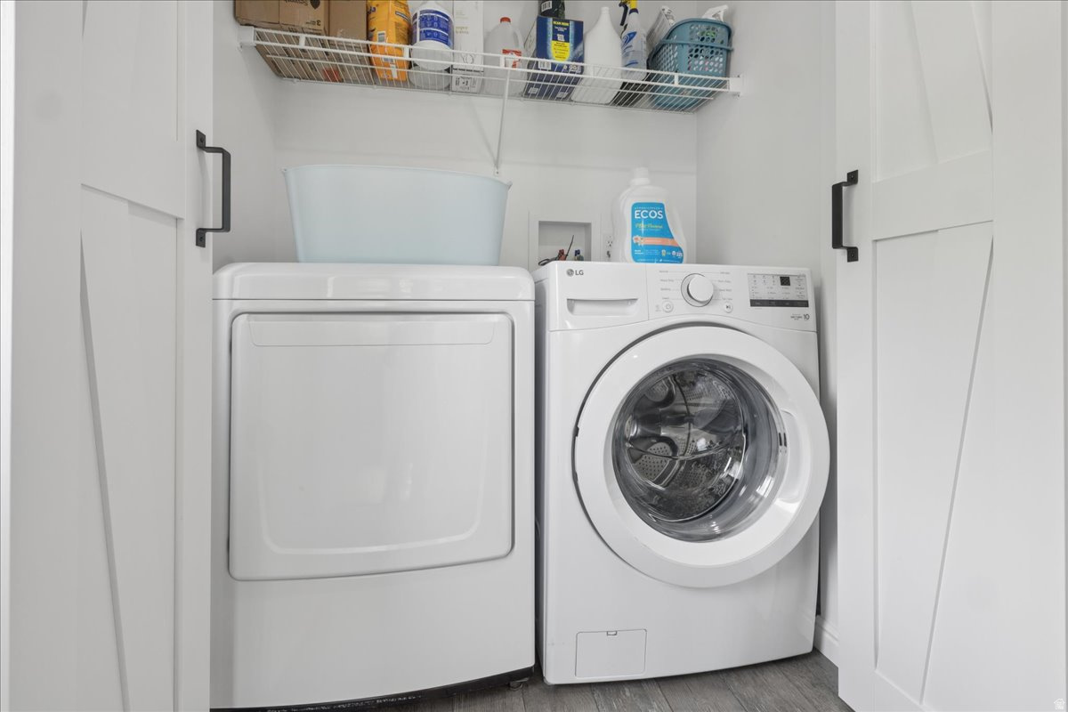 PEREGRINE POINTE CON - Residential