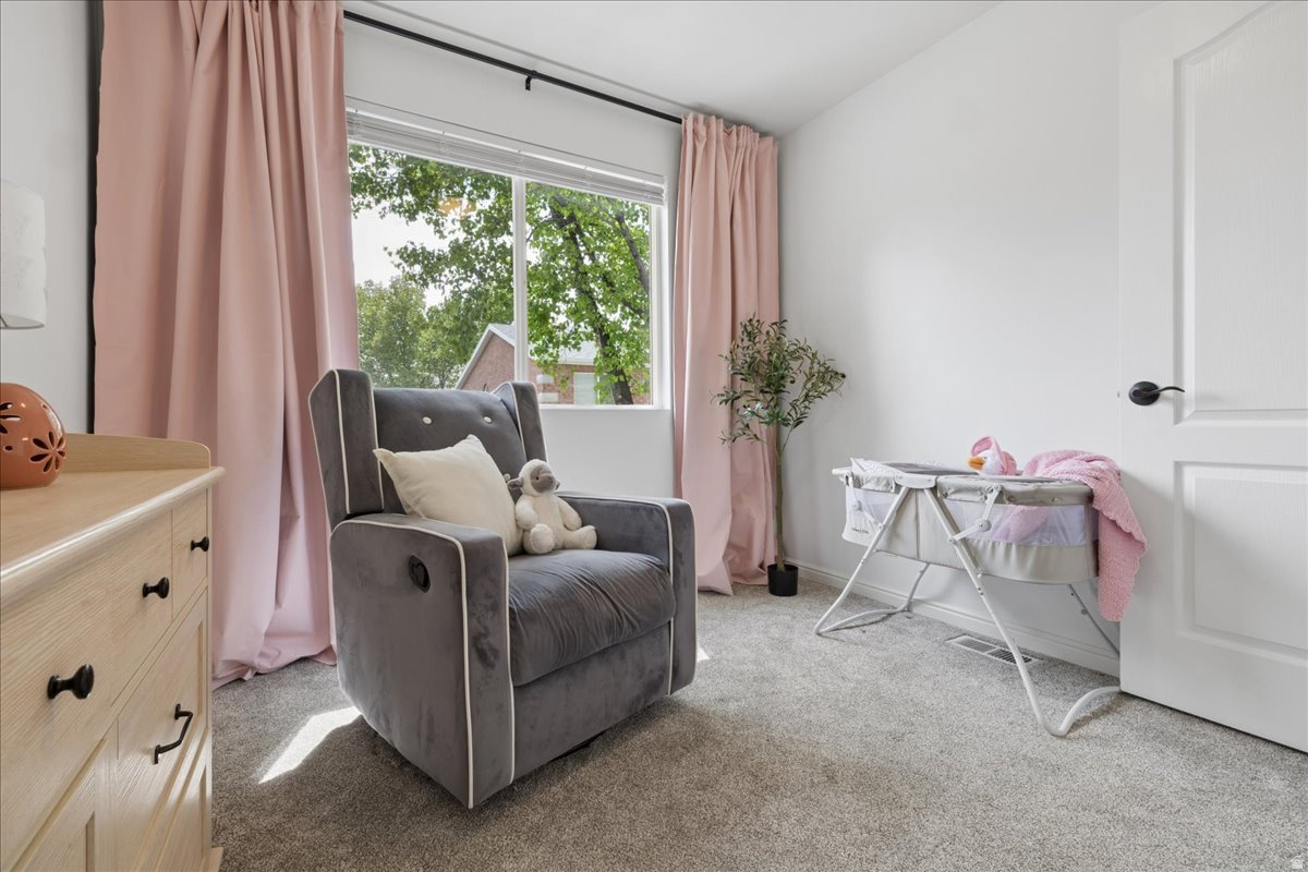 PEREGRINE POINTE CON - Residential