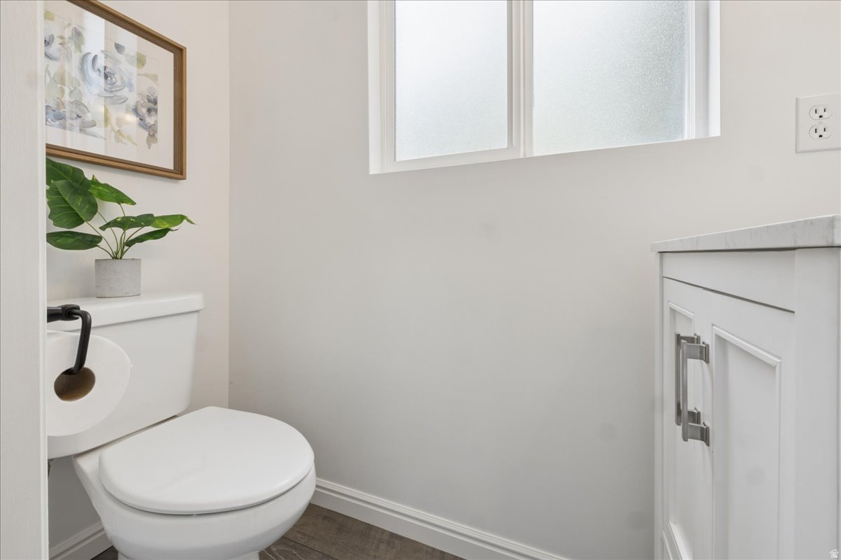 PEREGRINE POINTE CON - Residential