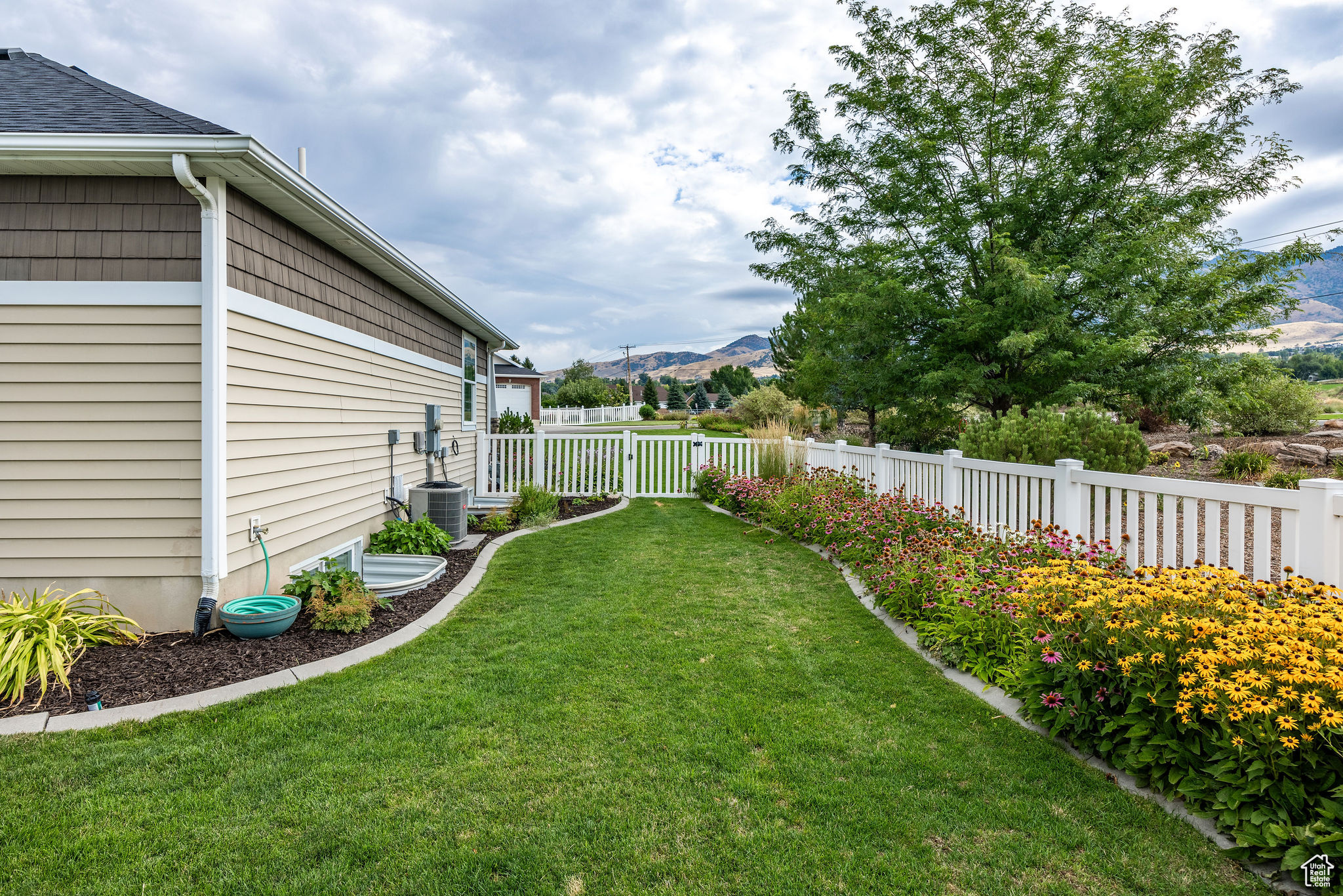 549 S 250, Hyde Park, Utah image 32