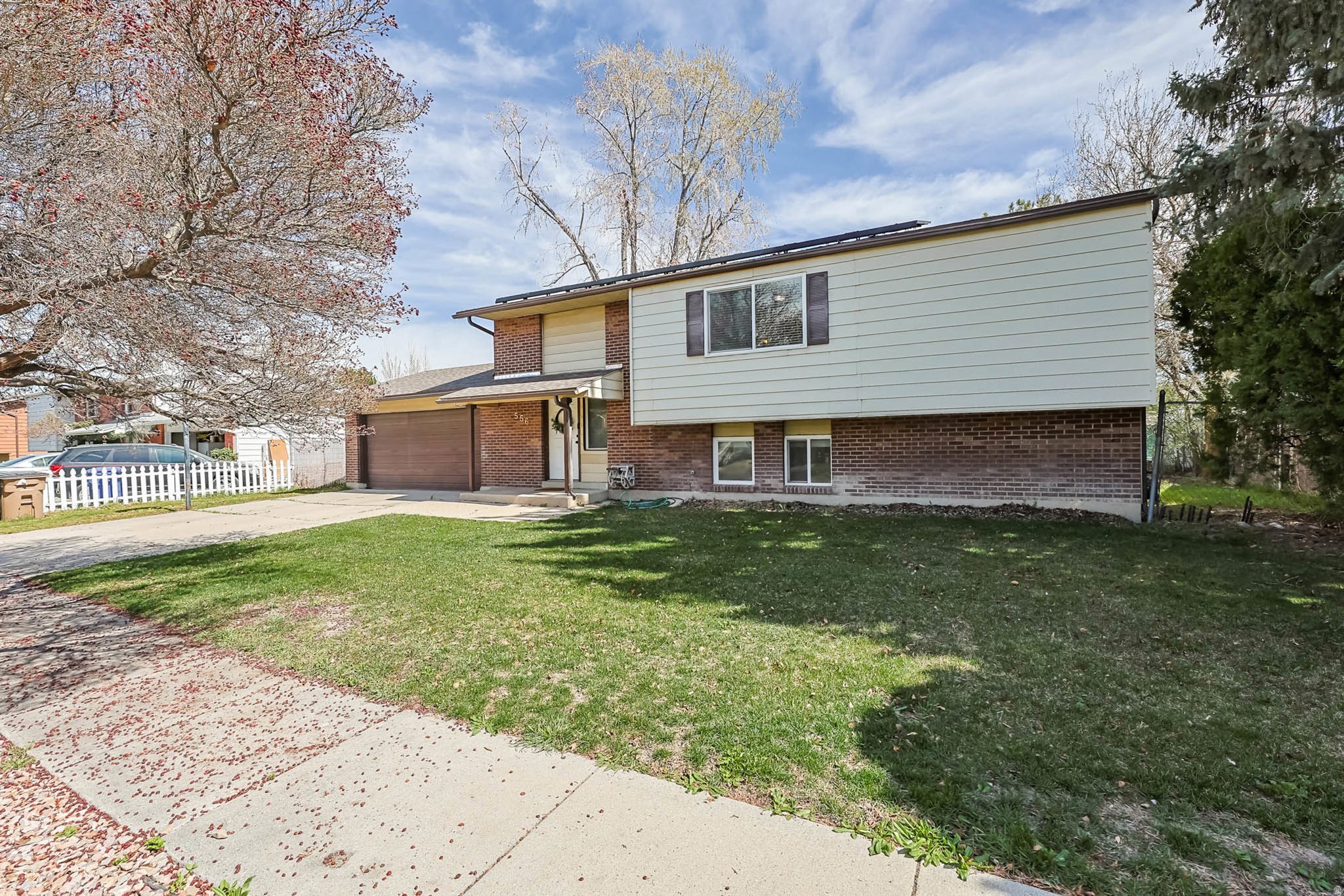 MORTON MEADOWS - Residential