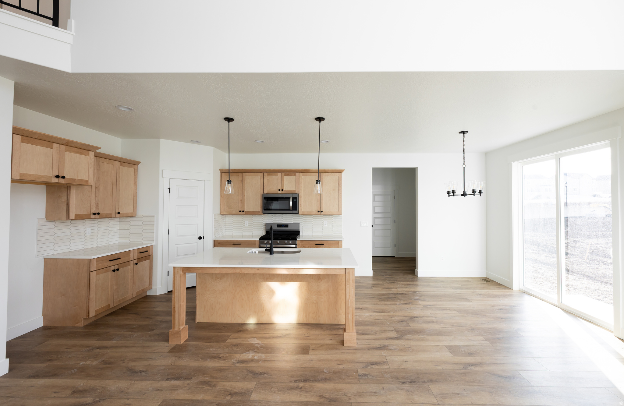 MT. RAINIER - Residential