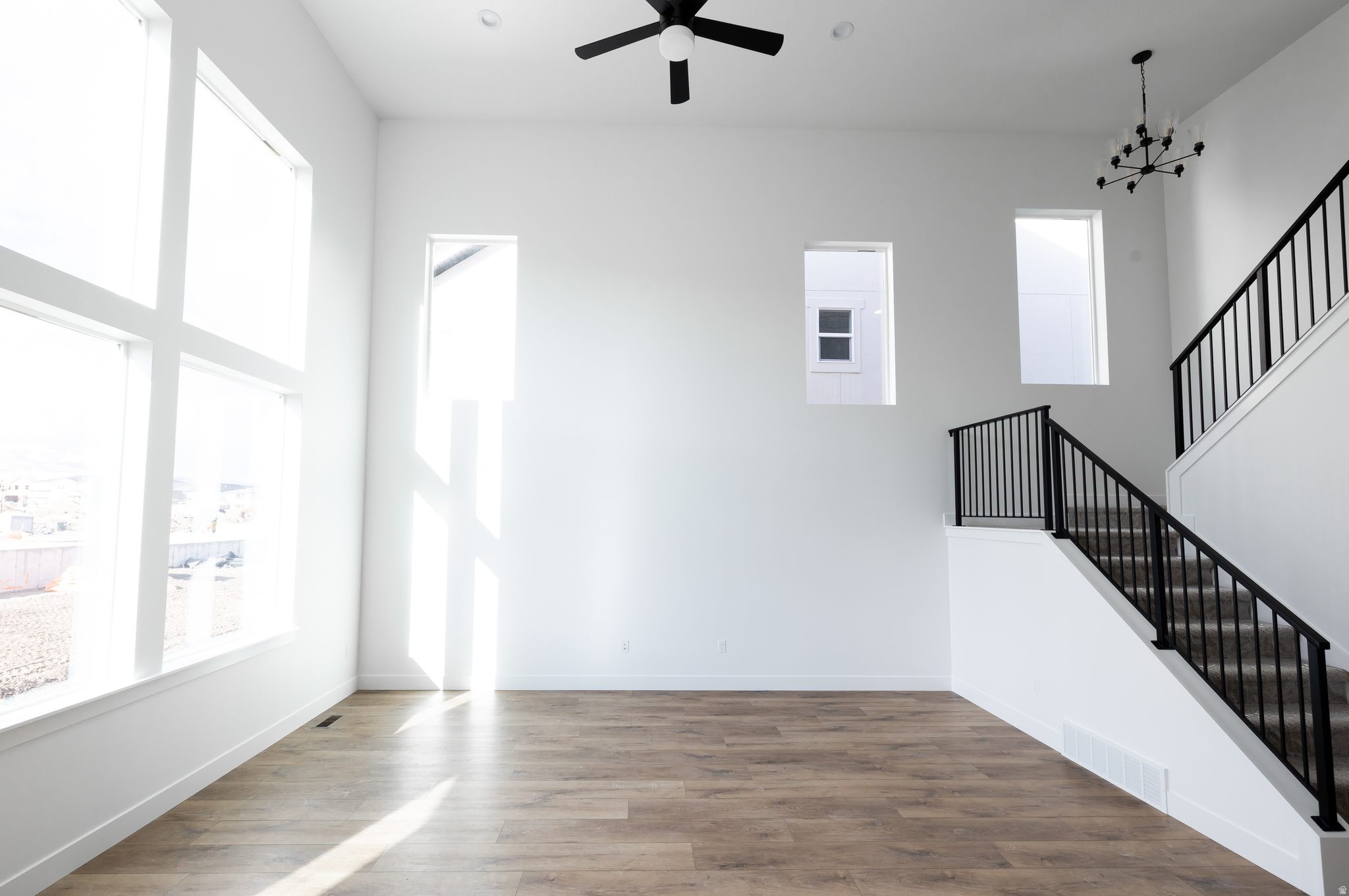 MT. RAINIER - Residential