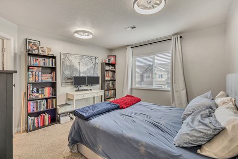 Tiny photo for 2012 N BELMONT DR, Saratoga Springs, UT 84045 (MLS # 2125446)