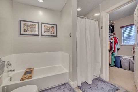 Tiny photo for 2012 N BELMONT DR, Saratoga Springs, UT 84045 (MLS # 2125446)