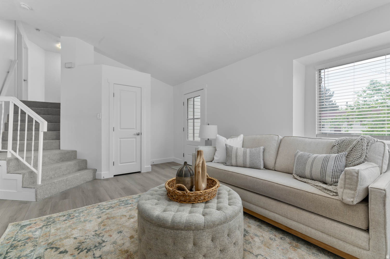 DELMAR DOWNS - Residential