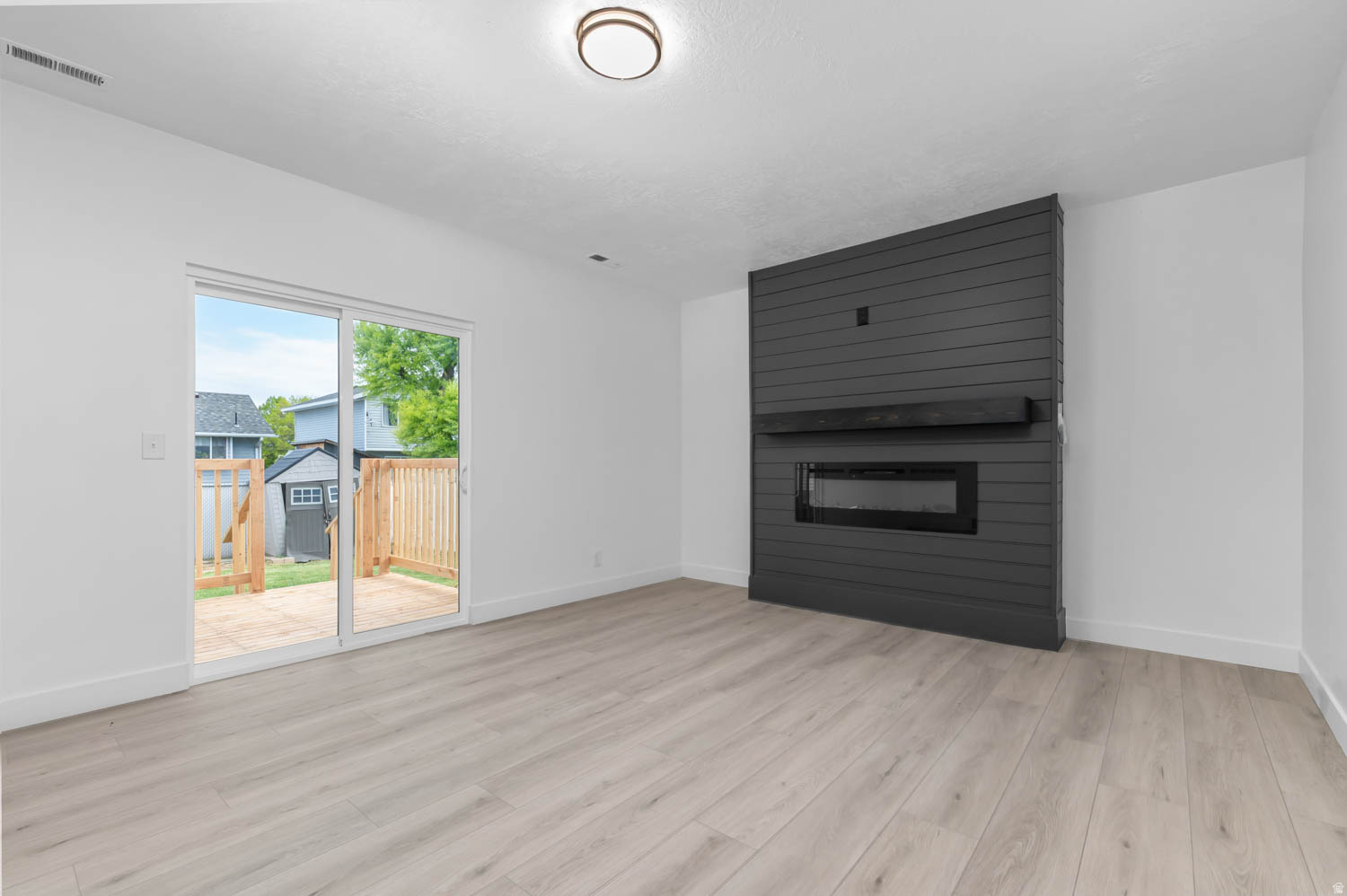 DELMAR DOWNS - Residential