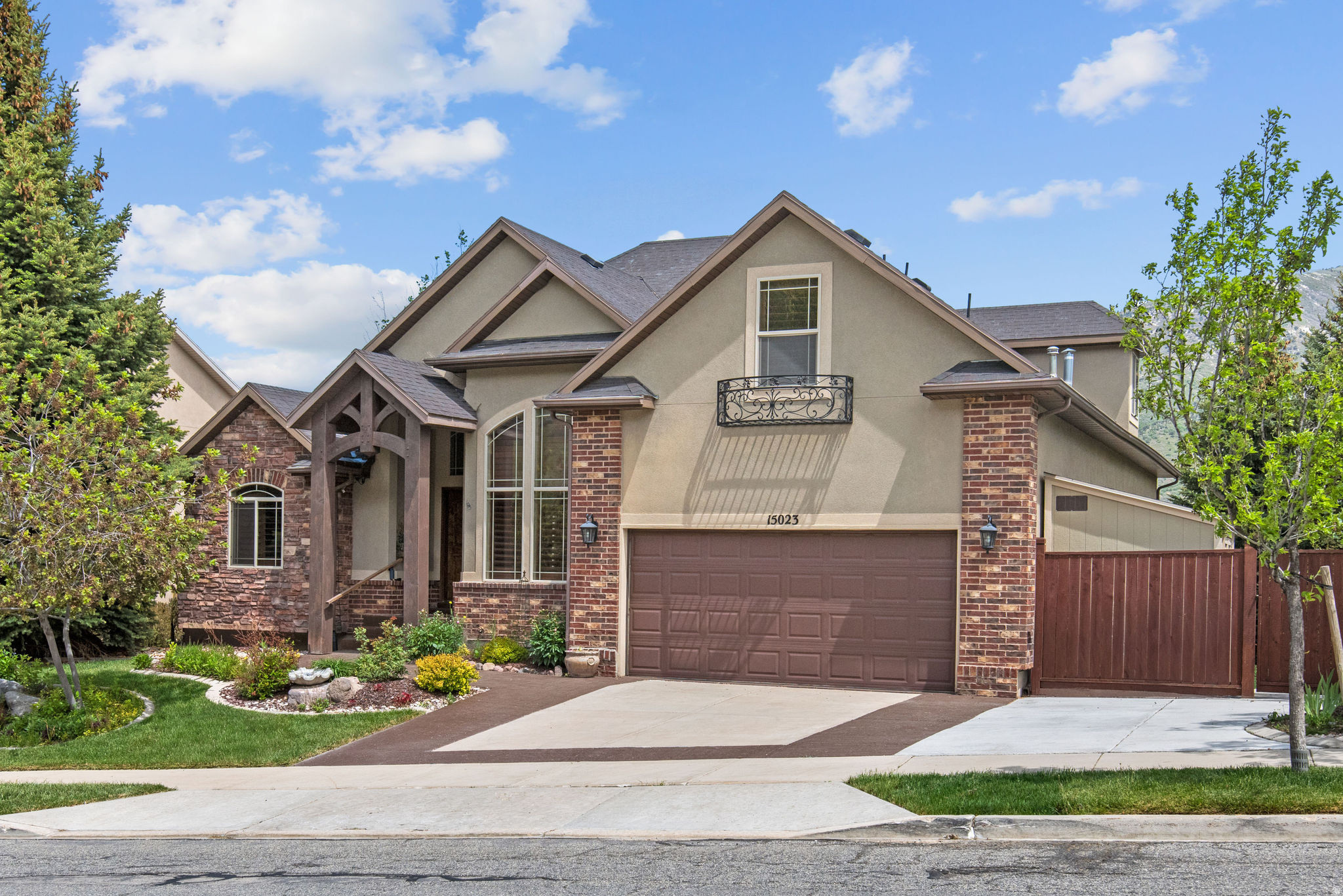 EAGLE CREST NO. 1 A - Residential