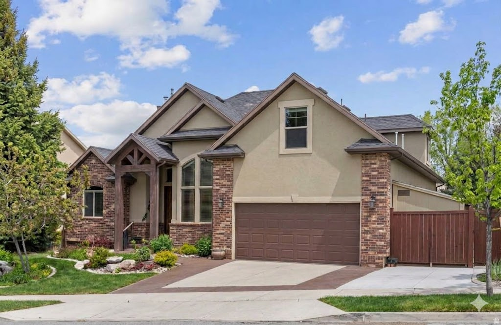 EAGLE CREST NO. 1 A - Residential