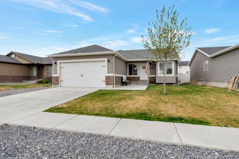Tiny photo for 1357 E SKIP ST, Eagle Mountain, UT 84005 (MLS # 2147050)